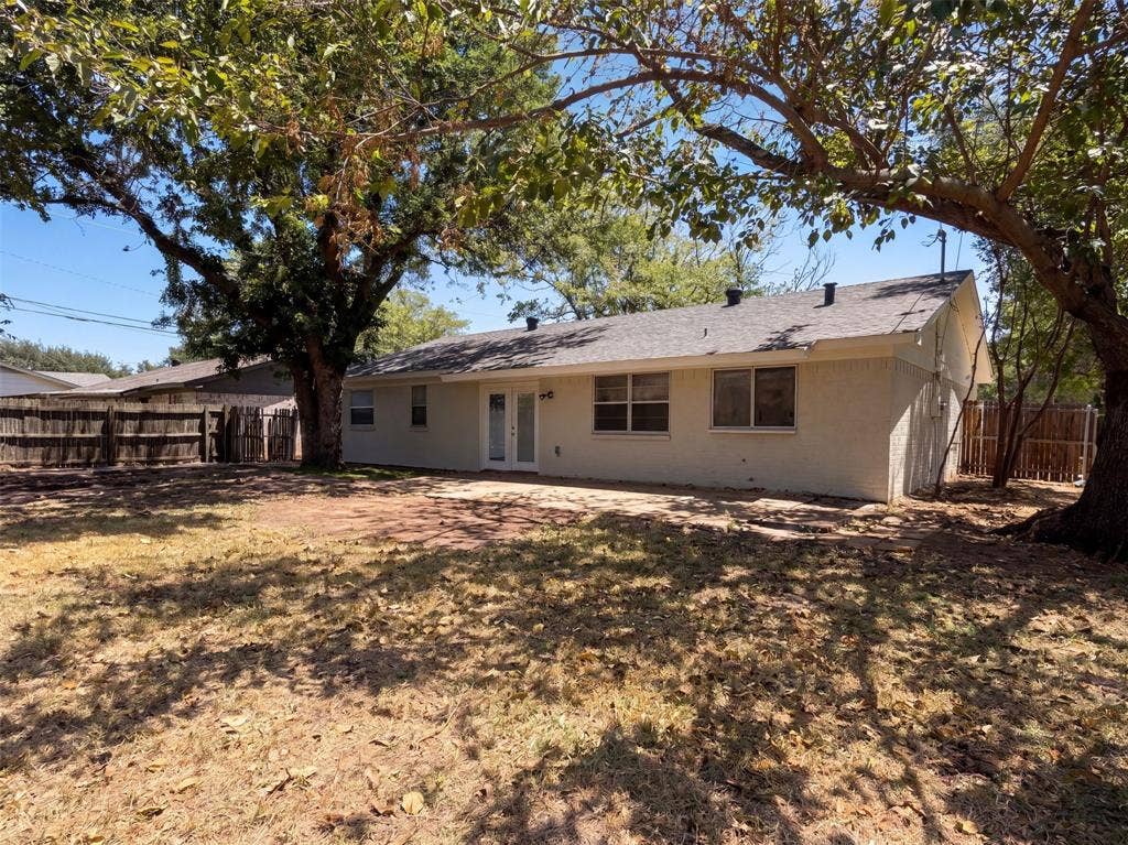 6601 Oaklawn Drive, Watauga, TX 76148 6601 Oaklawn Drive, Watauga, TX 76148