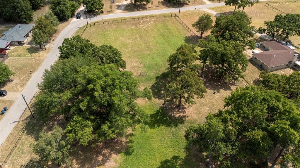 2301 Lakefront Shores Drive, Athens, TX 75752 2301 Lakefront Shores Drive, Athens, TX 75752