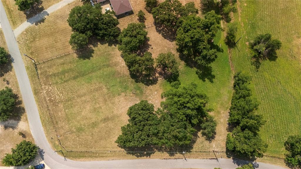 2301 Lakefront Shores Drive, Athens, TX 75752 2301 Lakefront Shores Drive, Athens, TX 75752
