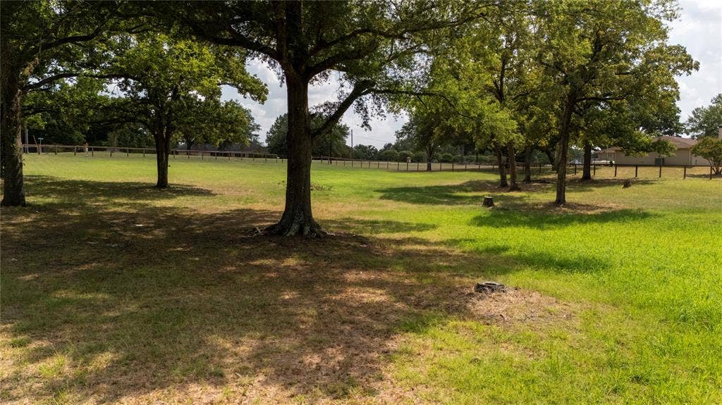 2301 Lakefront Shores Drive, Athens, TX 75752 2301 Lakefront Shores Drive, Athens, TX 75752