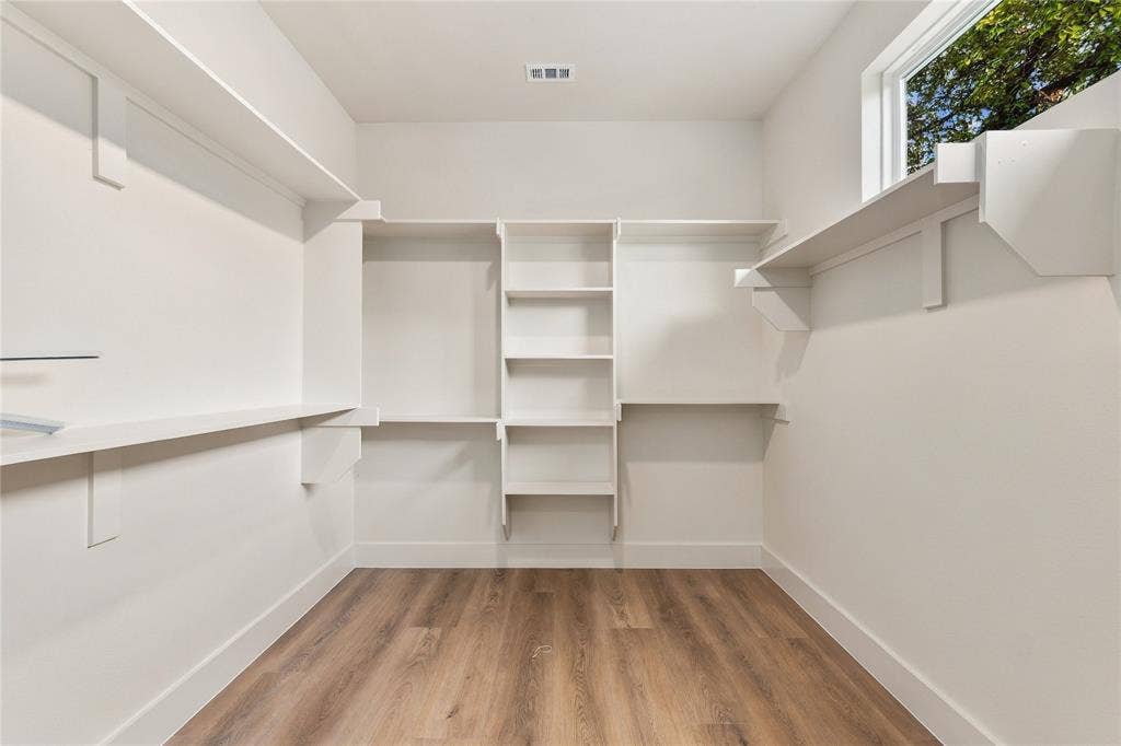 3914 Spence Street, Dallas, TX 75215 3914 Spence Street, Dallas, TX 75215