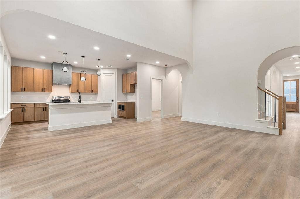 3914 Spence Street, Dallas, TX 75215 3914 Spence Street, Dallas, TX 75215