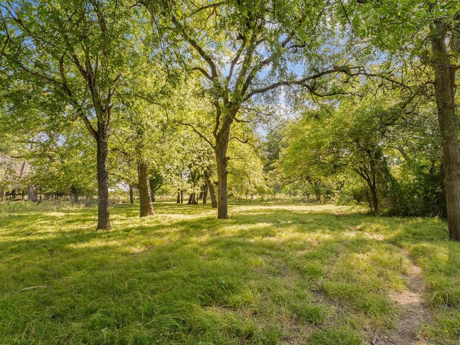 Property photo for 1037 Private Road 4481, Decatur, TX