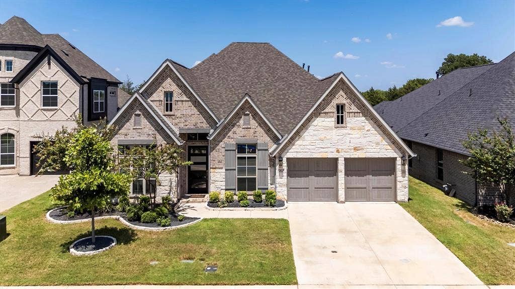 2825 Shane Drive, Midlothian, TX 76065 2825 Shane Drive, Midlothian, TX 76065