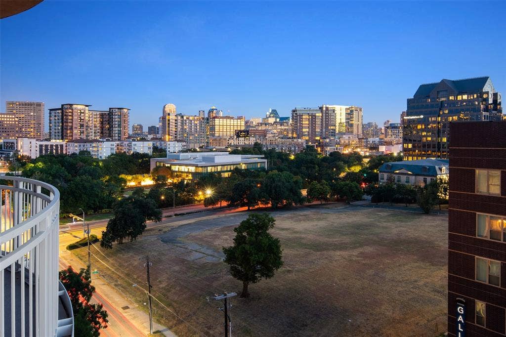 3225 Turtle Creek Boulevard, #716, Dallas, TX 75219 3225 Turtle Creek Boulevard, #716, Dallas, TX 75219