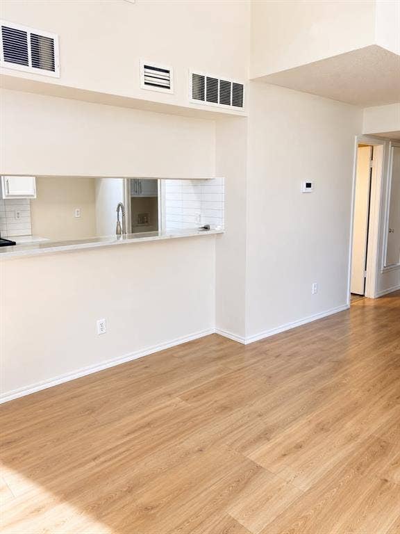 4952 Berridge Lane, Dallas, TX 75227 4952 Berridge Lane, Dallas, TX 75227