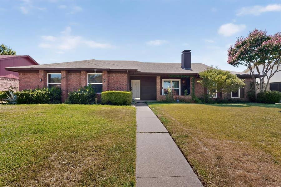 Property photo for 304 Cole Street, Garland, TX