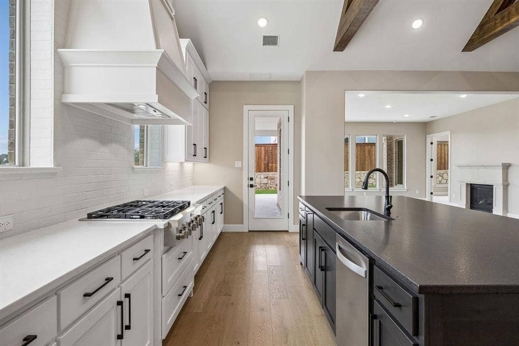 2800 Venetian Way, Celina, TX 75009 9-2800Venetian_009