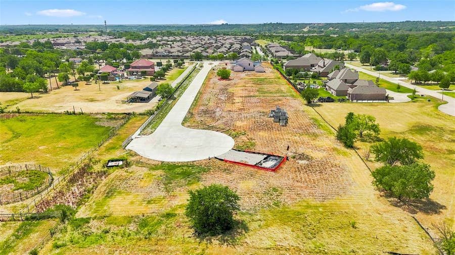 Property photo for 3804 Conservation Court, Denton, TX