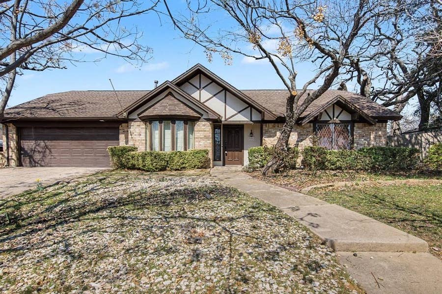 Property photo for 604 Baker Drive, Hurst, TX