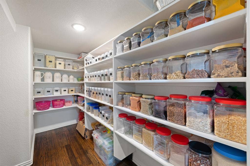 5101 Hertel Court, McKinney, TX 75071 5101 Hertel Court, McKinney, TX 75071