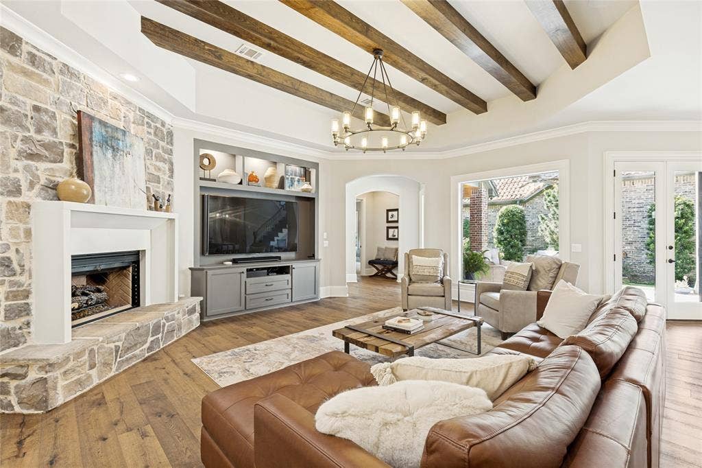 322 Devon Drive, Coppell, TX 75019 322 Devon Drive, Coppell, TX 75019
