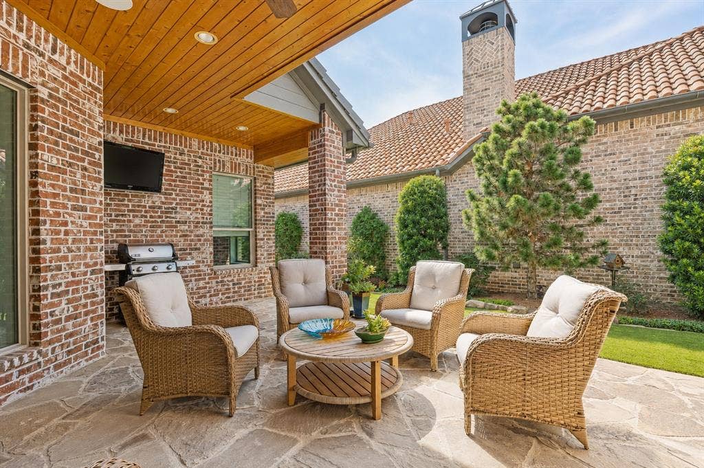 322 Devon Drive, Coppell, TX 75019 322 Devon Drive, Coppell, TX 75019