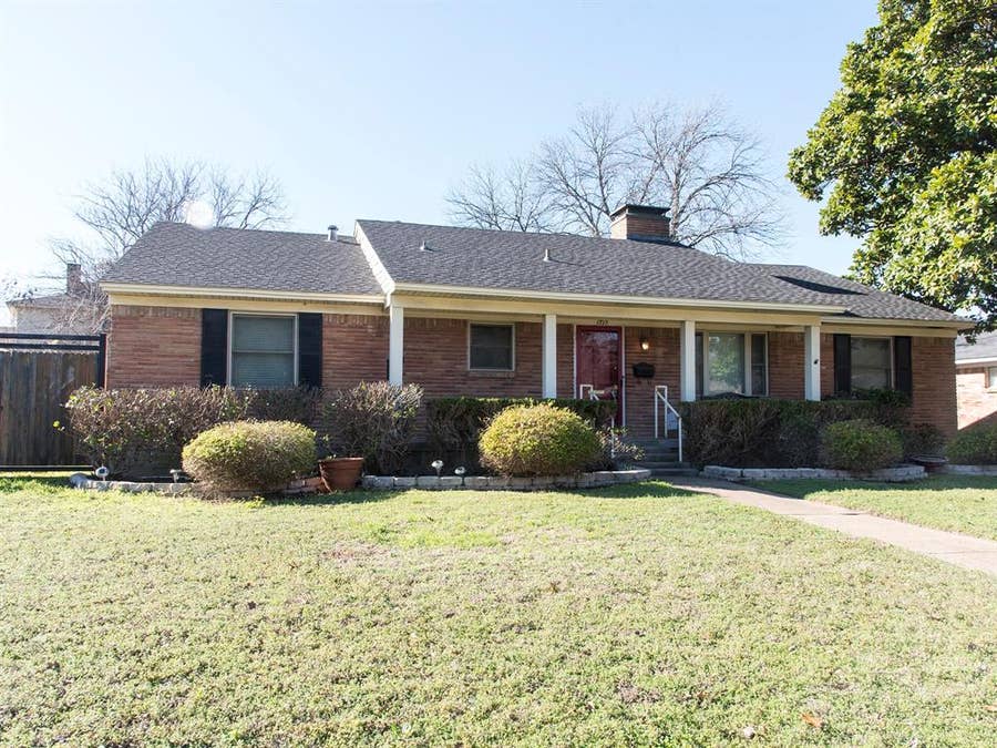Property photo for 1725 Mapleton Drive, Dallas, TX