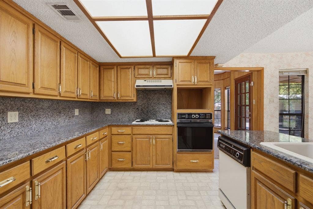 109 Clover Drive, Gun Barrel City, TX 75156 109 Clover Drive, Gun Barrel City, TX 75156