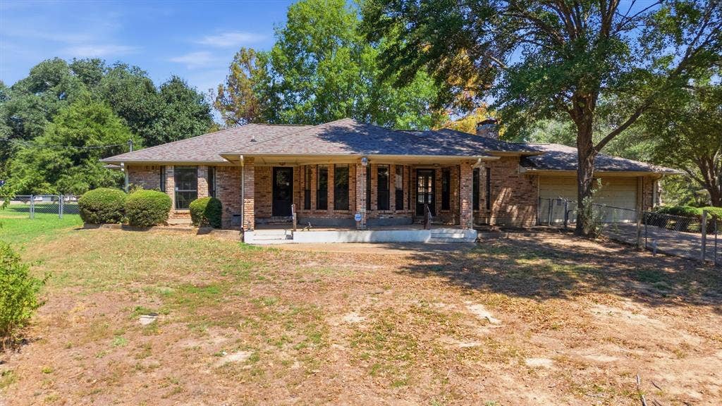 109 Clover Drive, Gun Barrel City, TX 75156 109 Clover Drive, Gun Barrel City, TX 75156