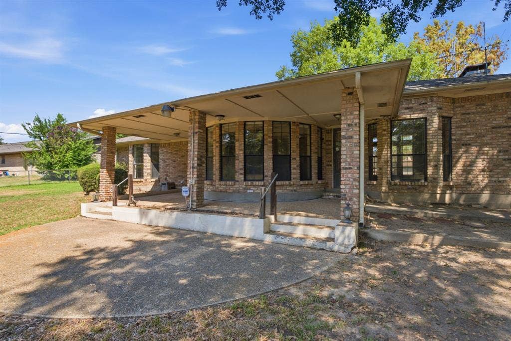 109 Clover Drive, Gun Barrel City, TX 75156 109 Clover Drive, Gun Barrel City, TX 75156