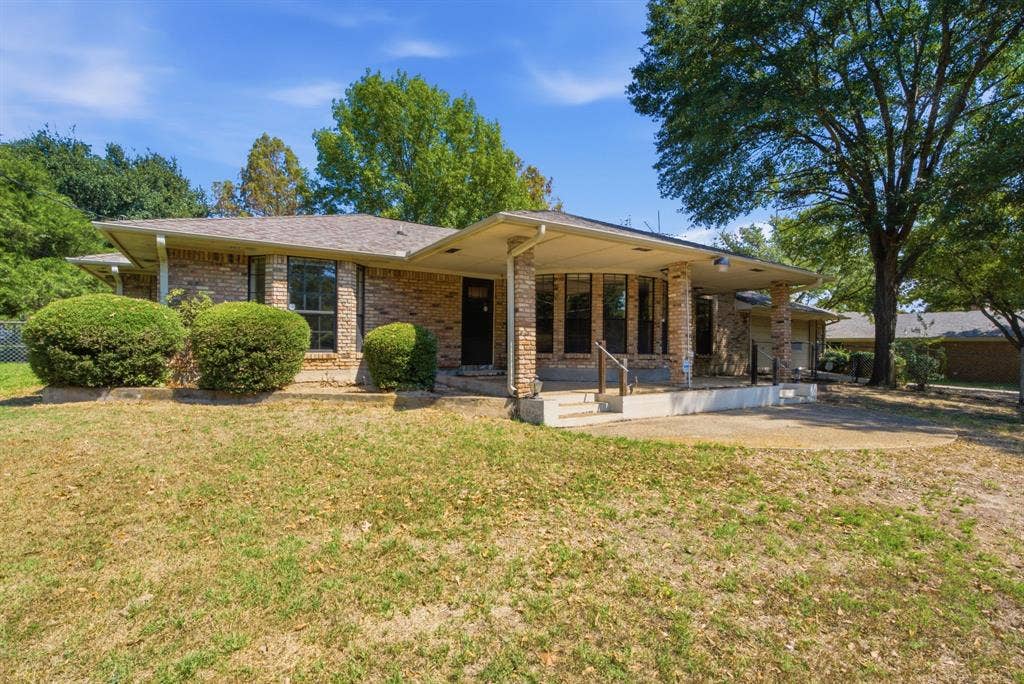 109 Clover Drive, Gun Barrel City, TX 75156 109 Clover Drive, Gun Barrel City, TX 75156