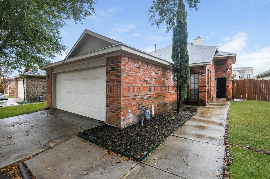 Property photo for 4213 Amy Drive, Mesquite, TX