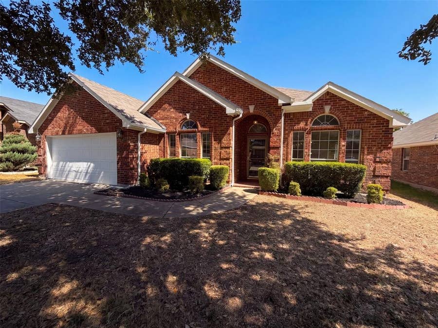 Property photo for 8526 Vista Grande Drive, Dallas, TX