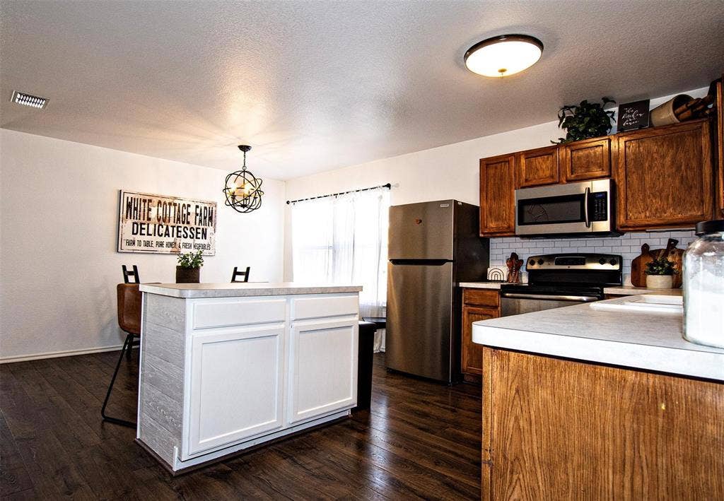 2932 Frontier Lane, McKinney, TX 75071