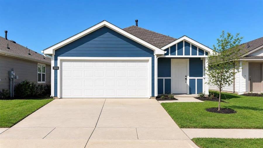 Property photo for 5504 FLANNEL Lane, Denton, TX
