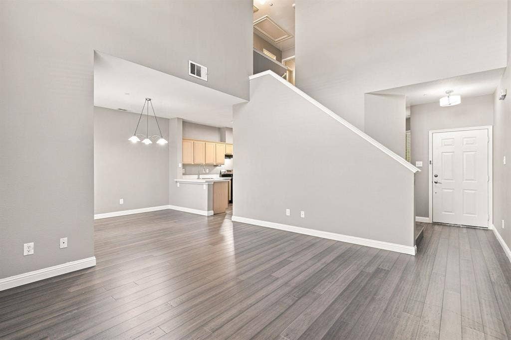 10017 Monastery Drive, Plano, TX 75025 10017 Monastery Drive, Plano, TX 75025