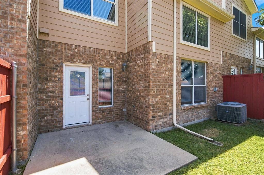 10017 Monastery Drive, Plano, TX 75025 10017 Monastery Drive, Plano, TX 75025