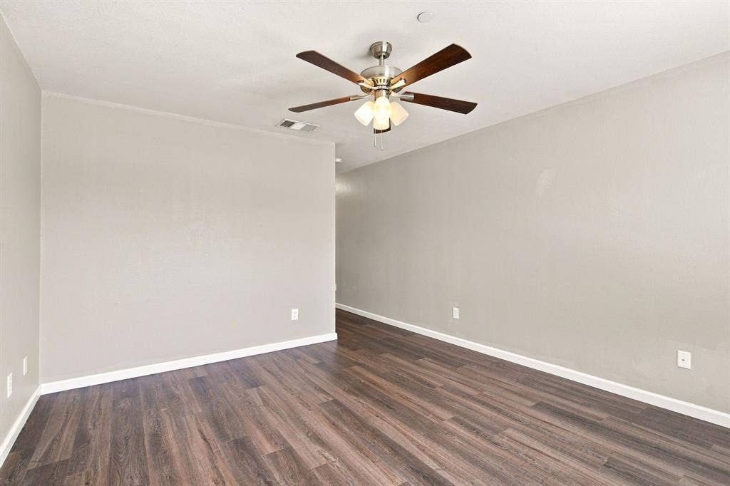 10017 Monastery Drive, Plano, TX 75025 10017 Monastery Drive, Plano, TX 75025