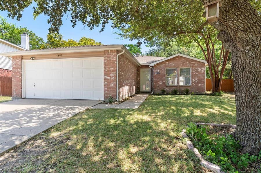 Property photo for 4401 Cedar Crest Drive, McKinney, TX