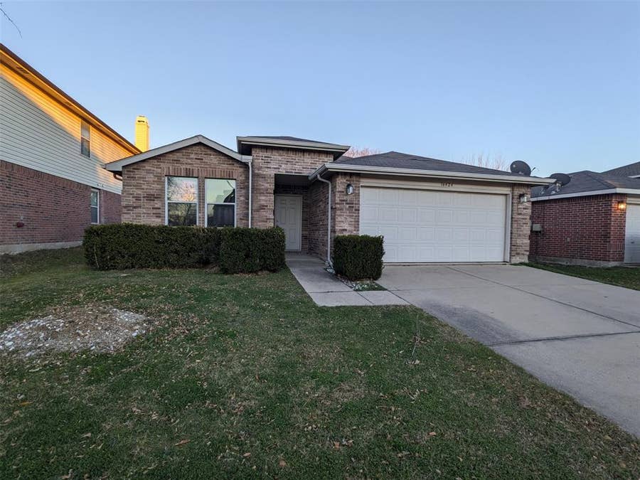 Property photo for 16424 Red River Lane, Fort Worth, TX