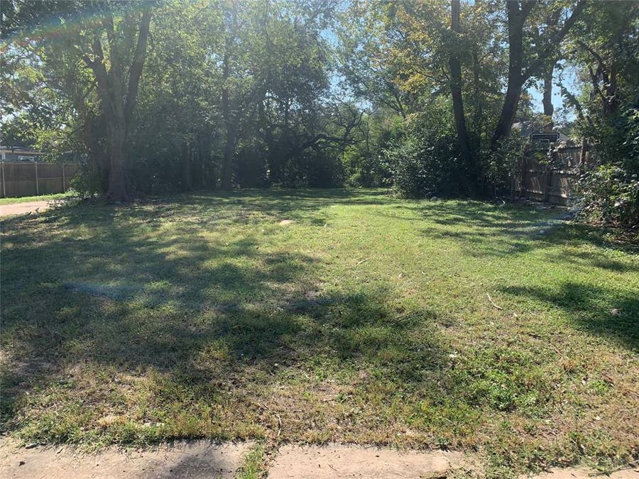 Property photo for 522 Proctor Avenue, Waco, TX