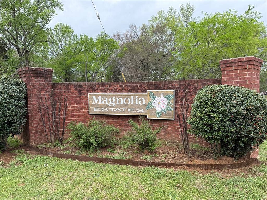 120 Burton Street, Longview, TX 75603 120 Burton Street, Longview, TX 75603