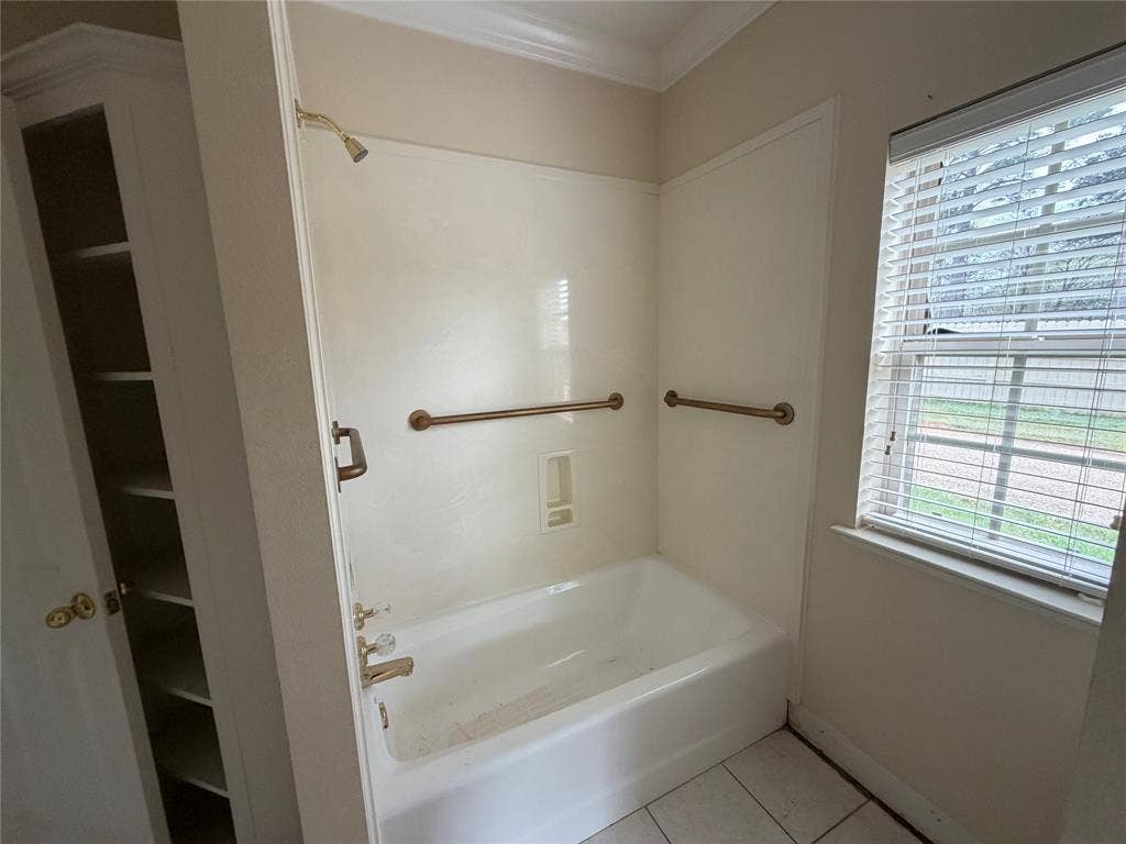 120 Burton Street, Longview, TX 75603 120 Burton Street, Longview, TX 75603