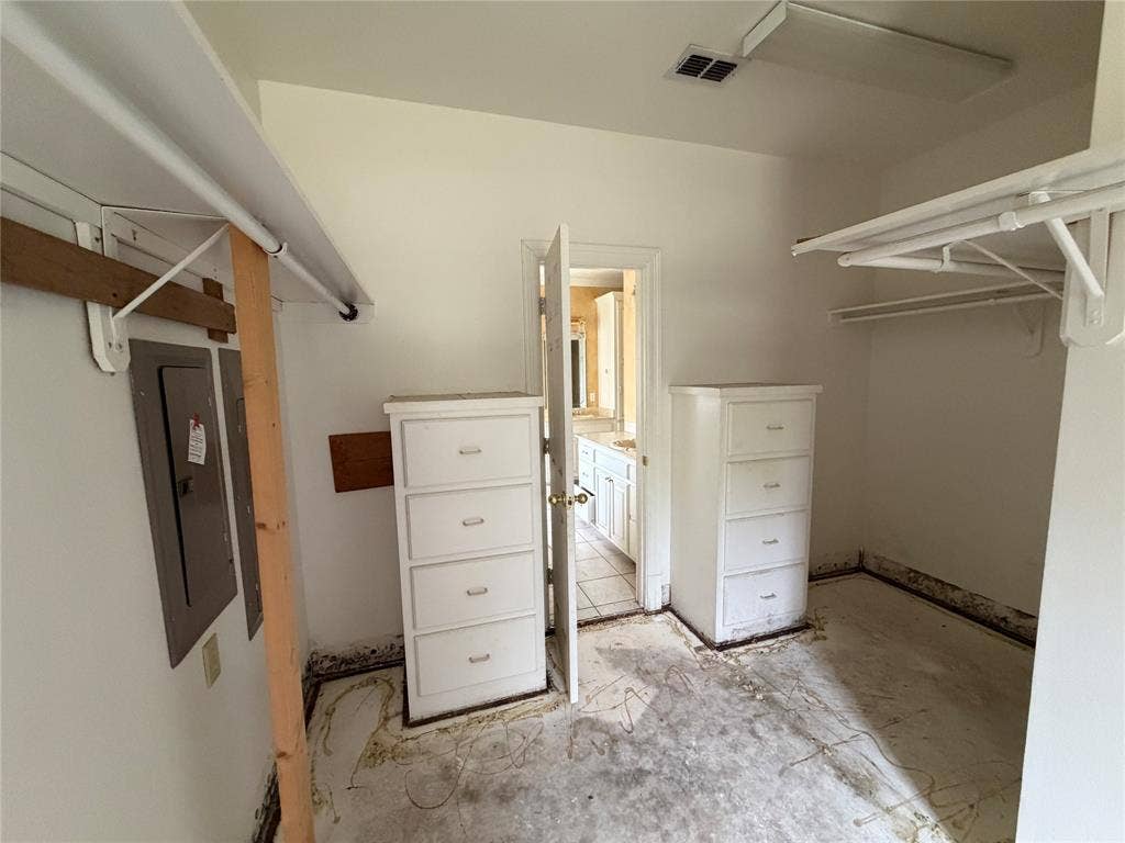 120 Burton Street, Longview, TX 75603 120 Burton Street, Longview, TX 75603