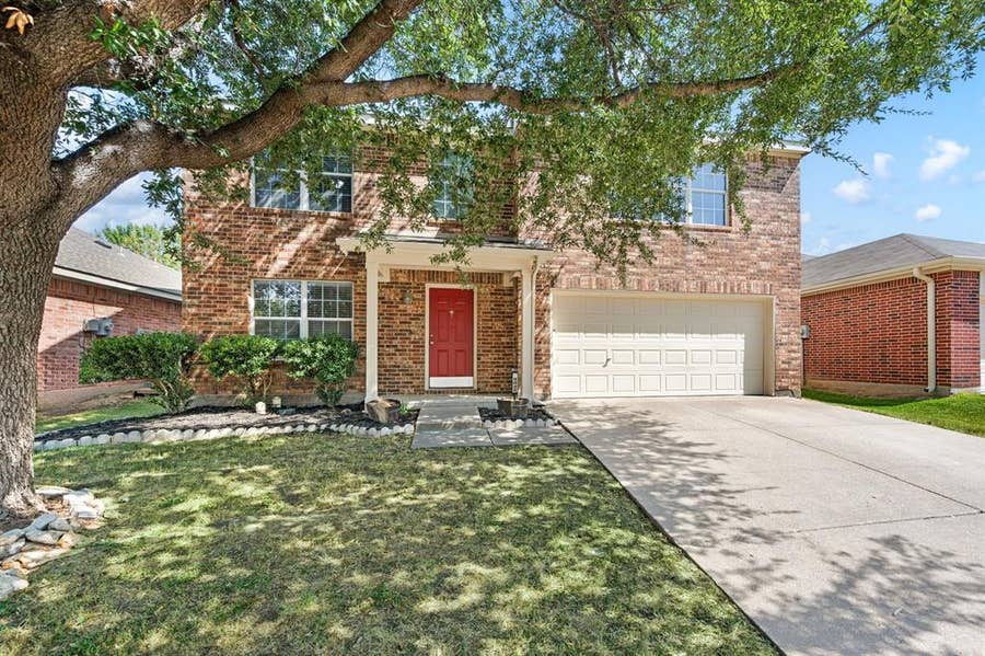 Property photo for 5025 Senator Drive, Fort Worth, TX