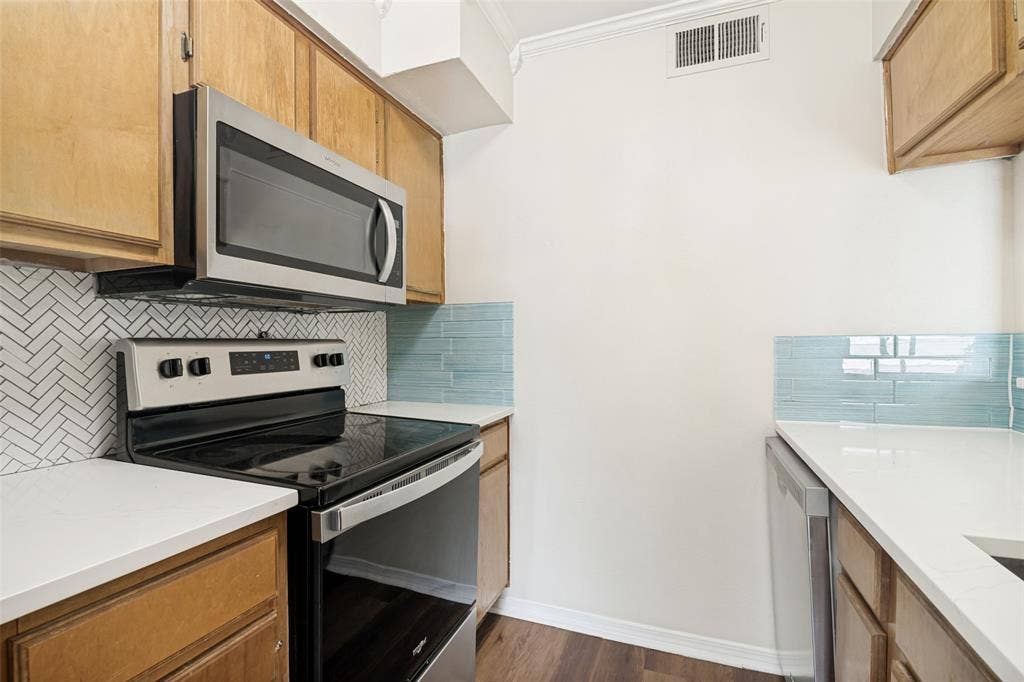 4606 Chaha Road, #202, Garland, TX 75043 4606 Chaha Road, #202, Garland, TX 75043