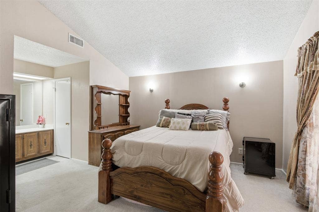 1822 Caldwell Drive, Garland, TX 75041 Primary