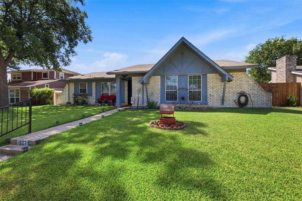 1822 Caldwell Drive, Garland, TX 75041 Front