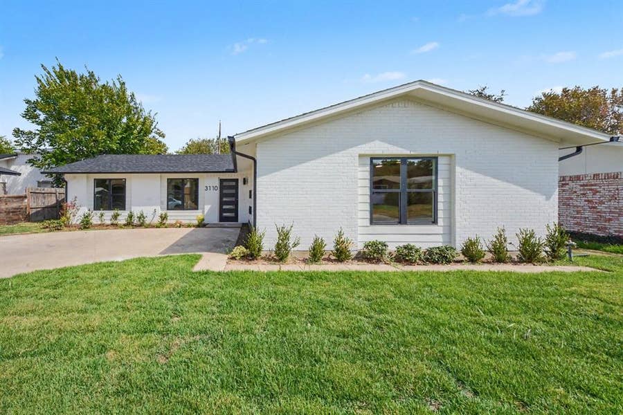 Property photo for 3110 Dupree Street, Irving, TX