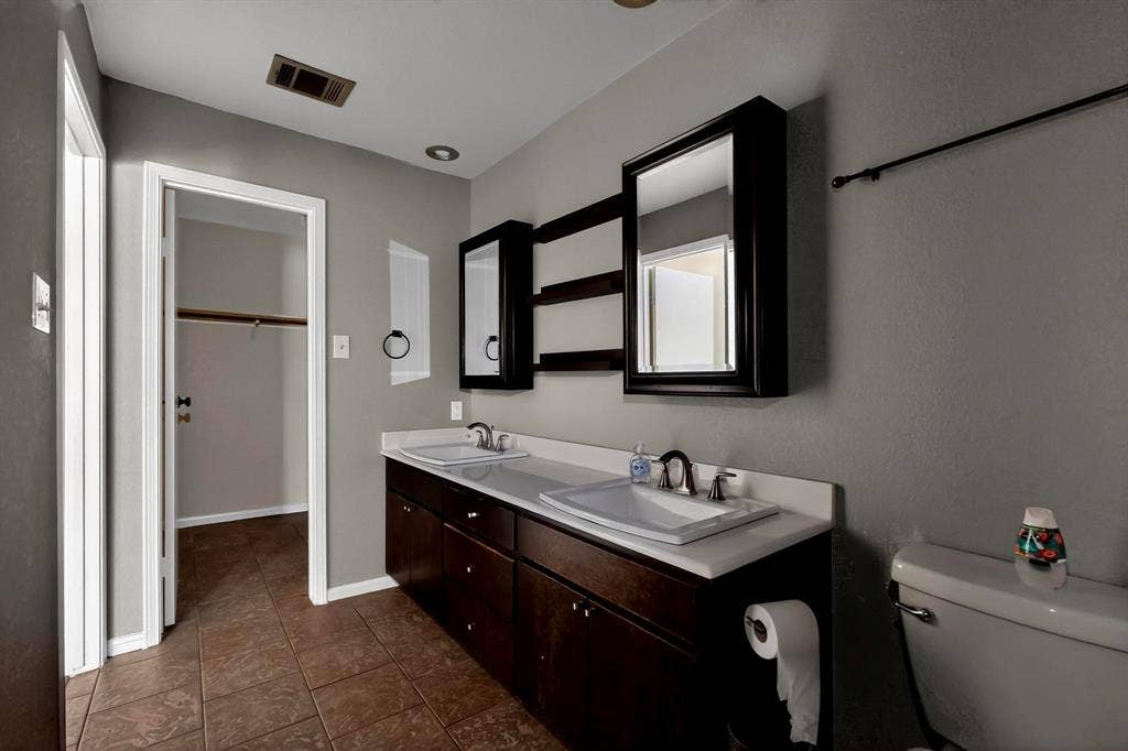 936 Sugarberry Drive, Coppell, TX 75019 936 Sugarberry Drive, Coppell, TX 75019