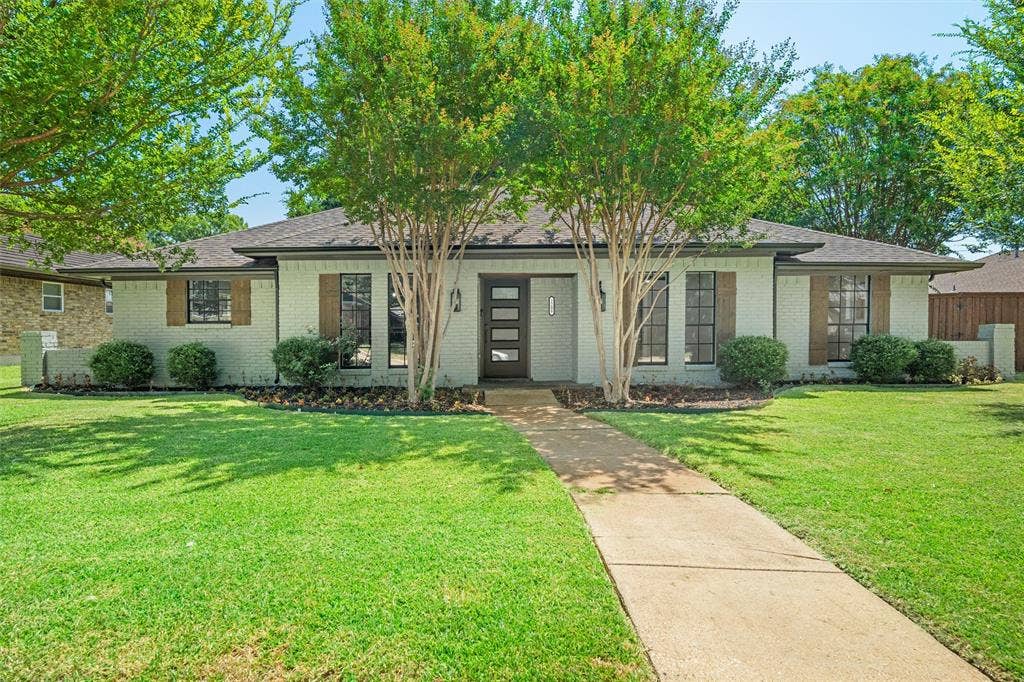 2208 Newcastle Circle, Plano, TX 75075 2208 Newcastle Circle, Plano, TX 75075
