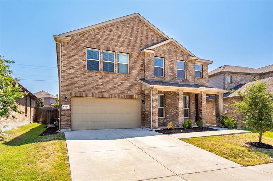 Property photo for 9404 Blaine Drive, Fort Worth, TX