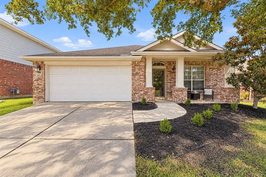 Property photo for 6804 Whitestone Drive, McKinney, TX