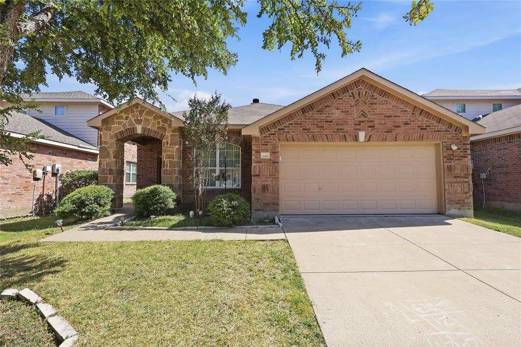 1132 Mount Olive Lane, Forney, TX 75126 1132 Mount Olive Lane, Forney, TX 75126