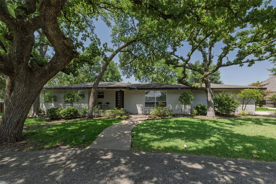 Property photo for 2640 Ridgecrest Drive, Southlake, TX