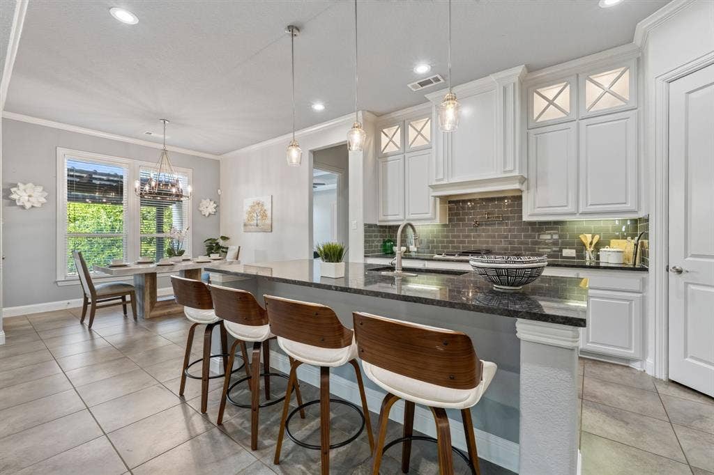 6451 Still Waters Court, Midlothian, TX 76065