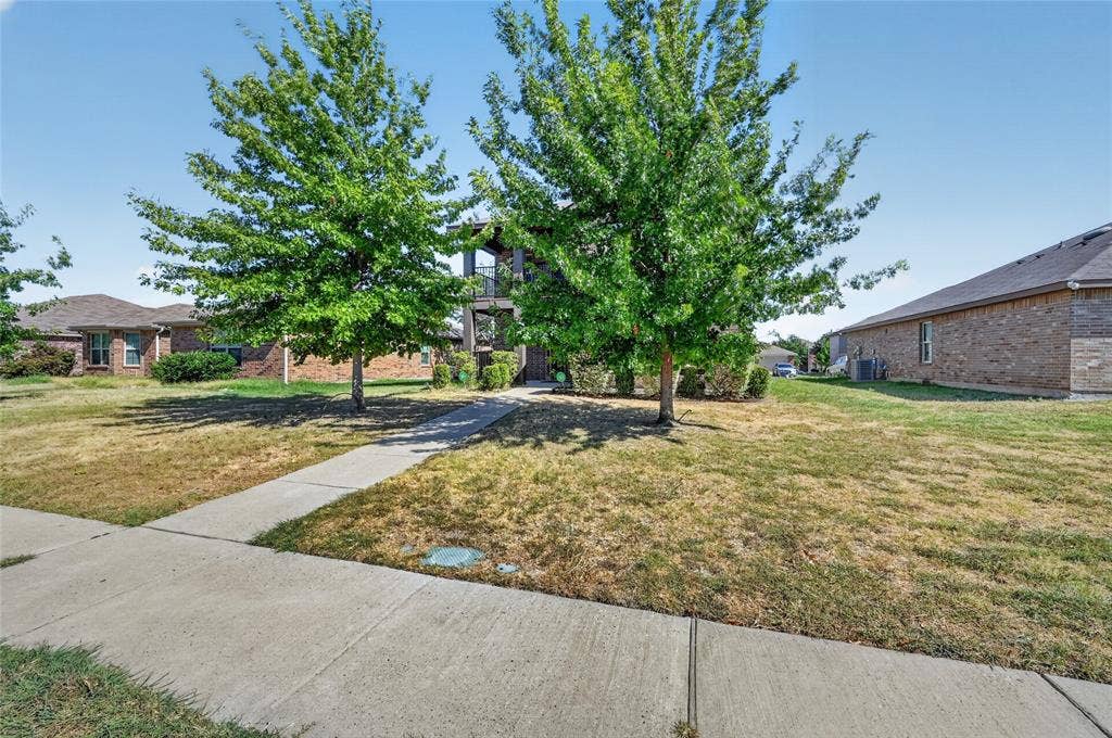 1518 Illinois Avenue, Lancaster, TX 75134 1518 Illinois Avenue, Lancaster, TX 75134