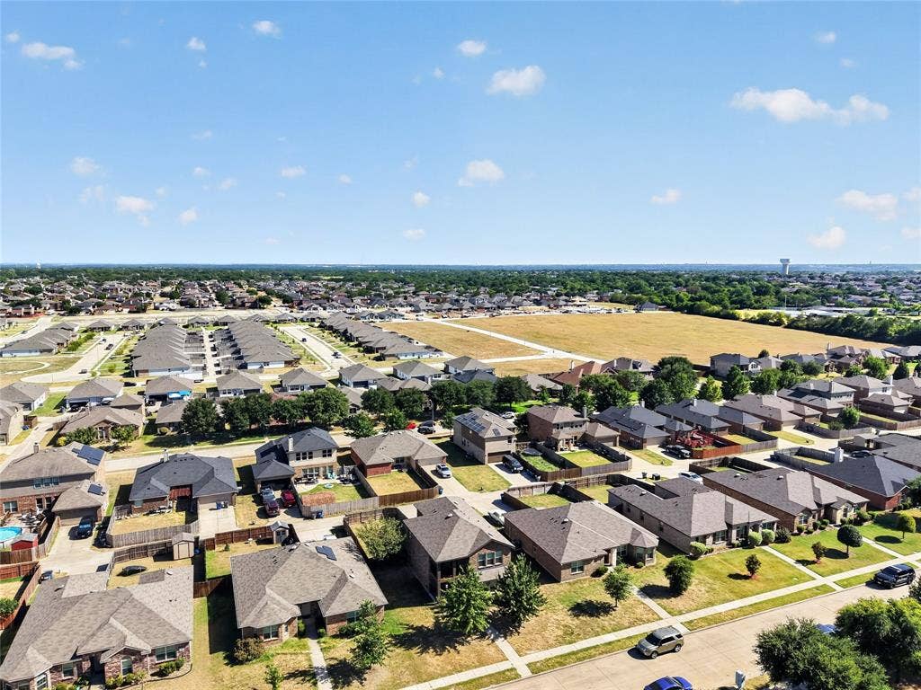 1518 Illinois Avenue, Lancaster, TX 75134 1518 Illinois Avenue, Lancaster, TX 75134