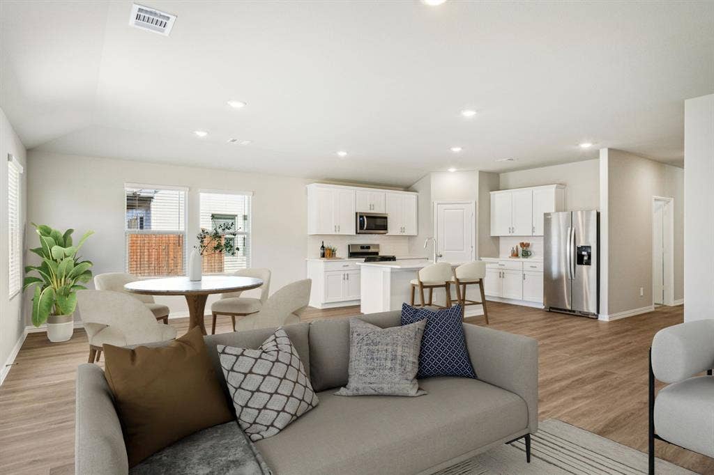 Photo is not of the actual home, but is an inspirational photo of builder’s model home and may depict options, furnishings, and/or decorator features that are not included.